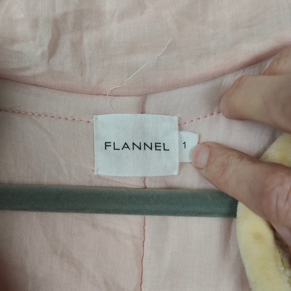 Flannel Floral Quilted Puffer Coat Womens 1 Small‎ Lightweight Long Belted Beige - Picture 9 of 12